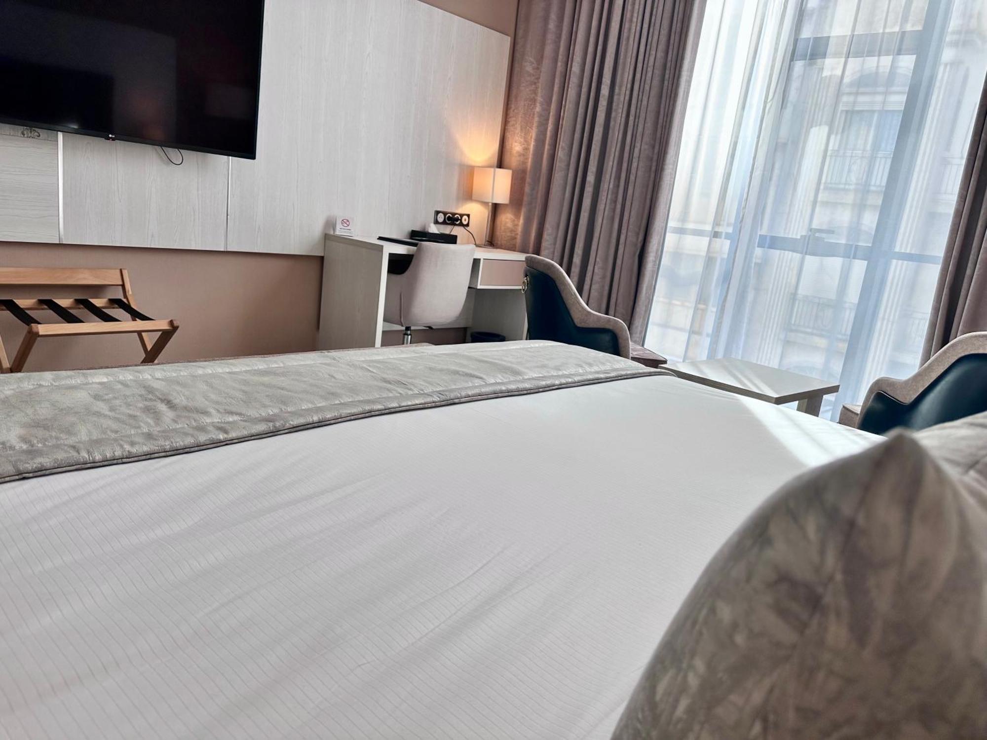 2H Hotel ออราน ภายนอก รูปภาพ