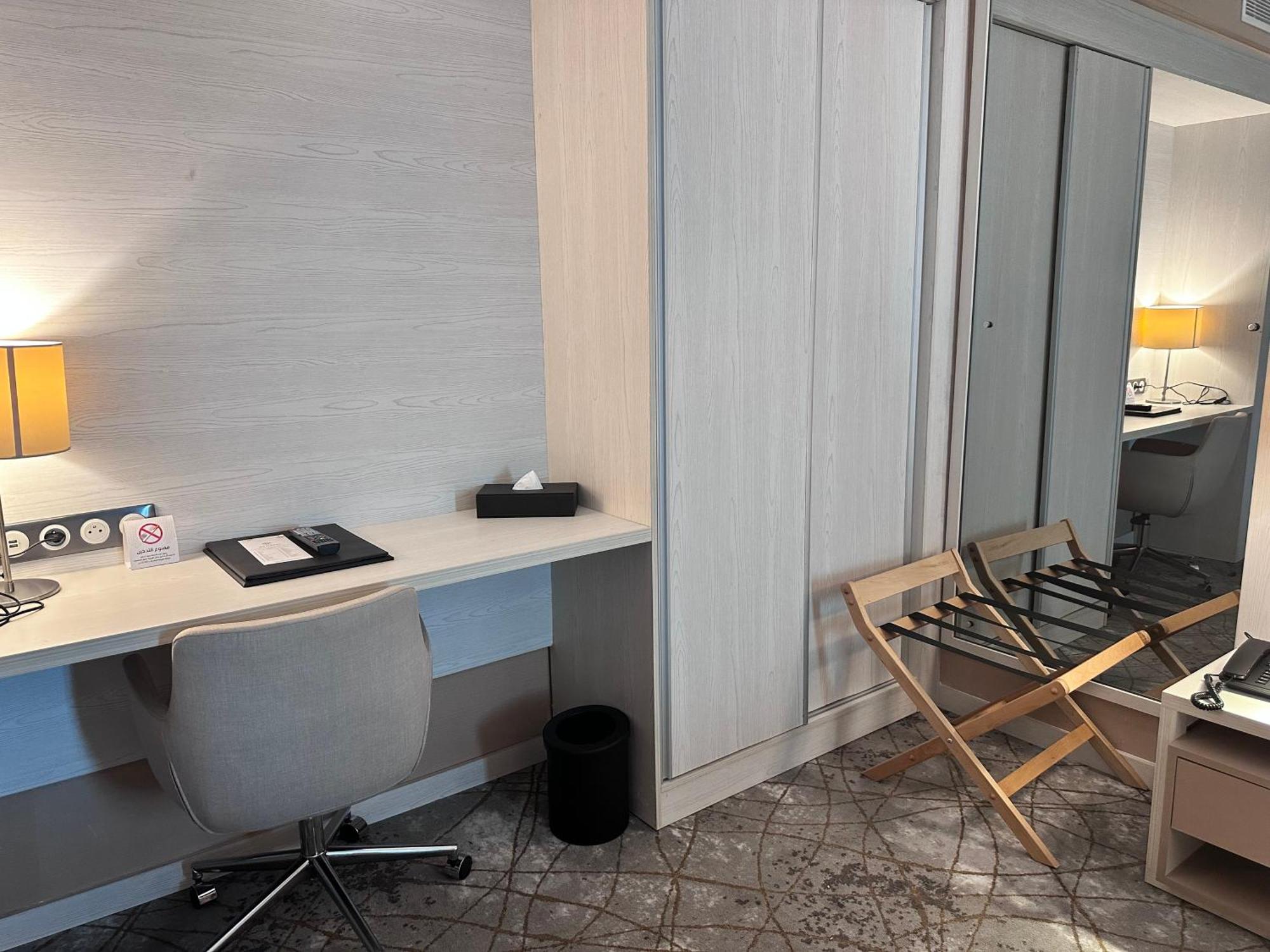2H Hotel ออราน ภายนอก รูปภาพ
