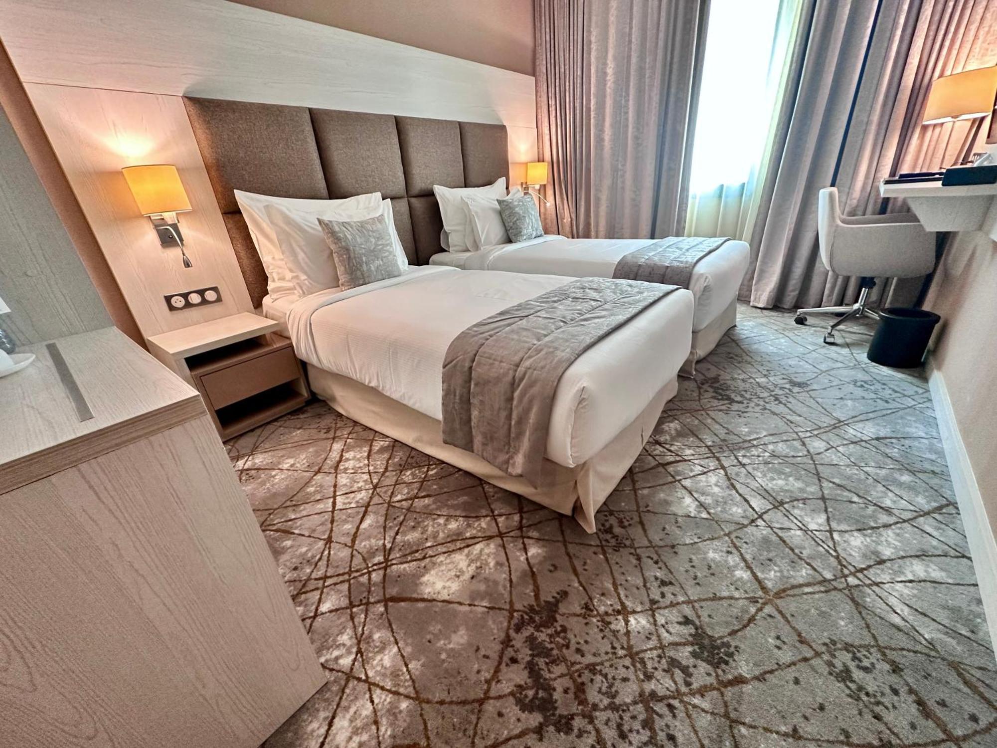 2H Hotel ออราน ภายนอก รูปภาพ