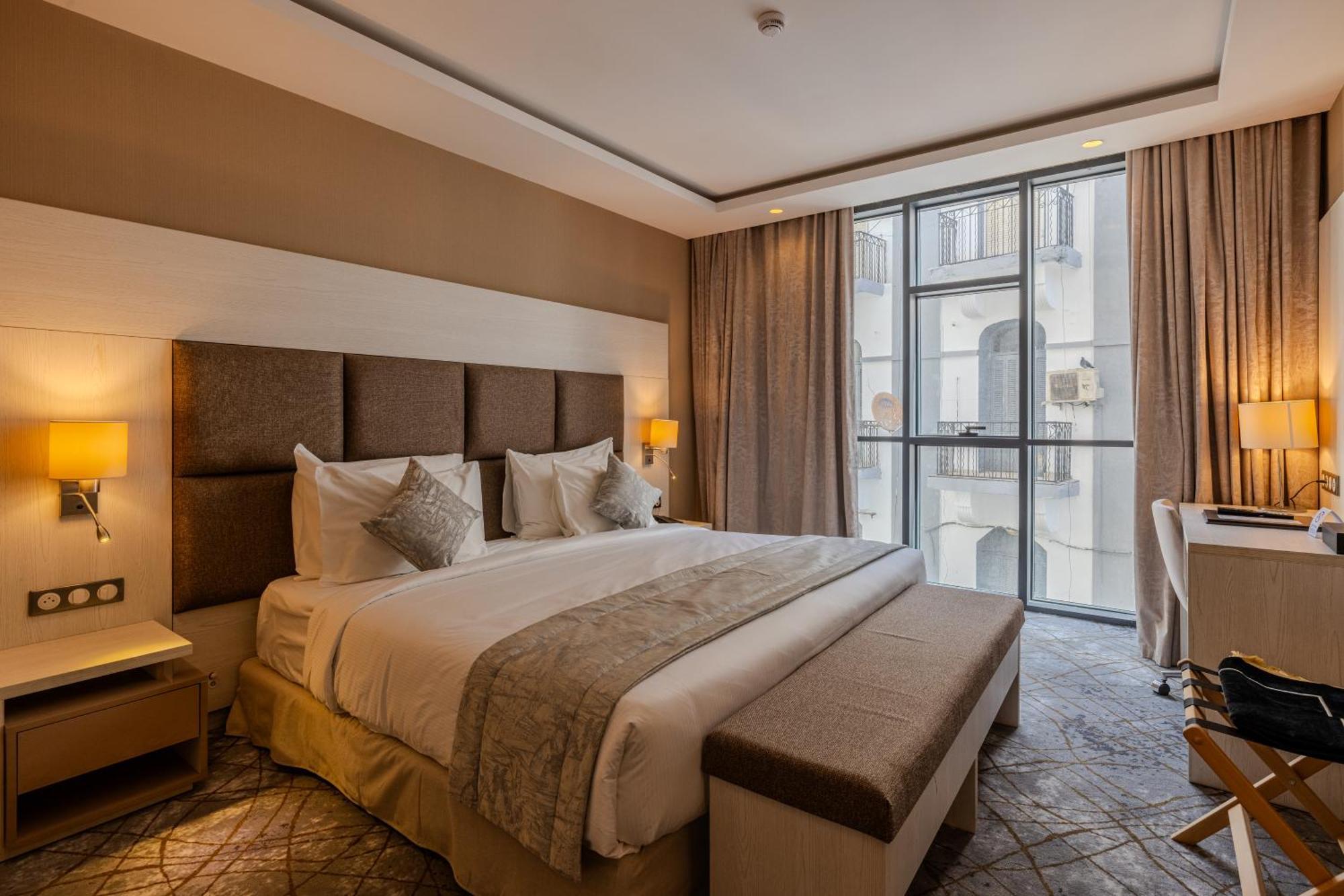 2H Hotel ออราน ภายนอก รูปภาพ